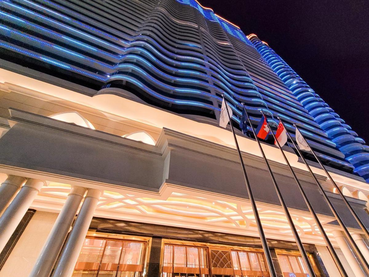 Howard Johnson Plaza By Wyndham Blue Bay Sihanoukville Dış mekan fotoğraf
