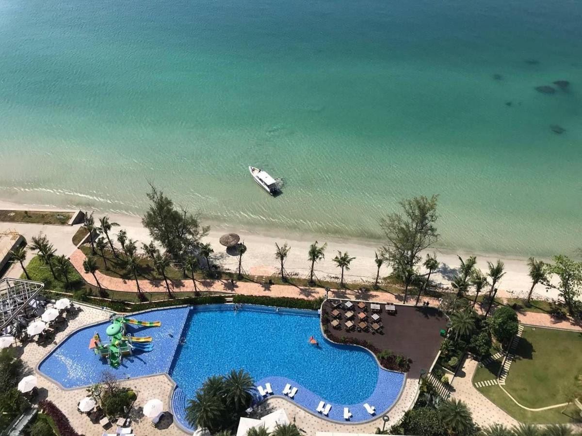 Howard Johnson Plaza By Wyndham Blue Bay Sihanoukville Dış mekan fotoğraf