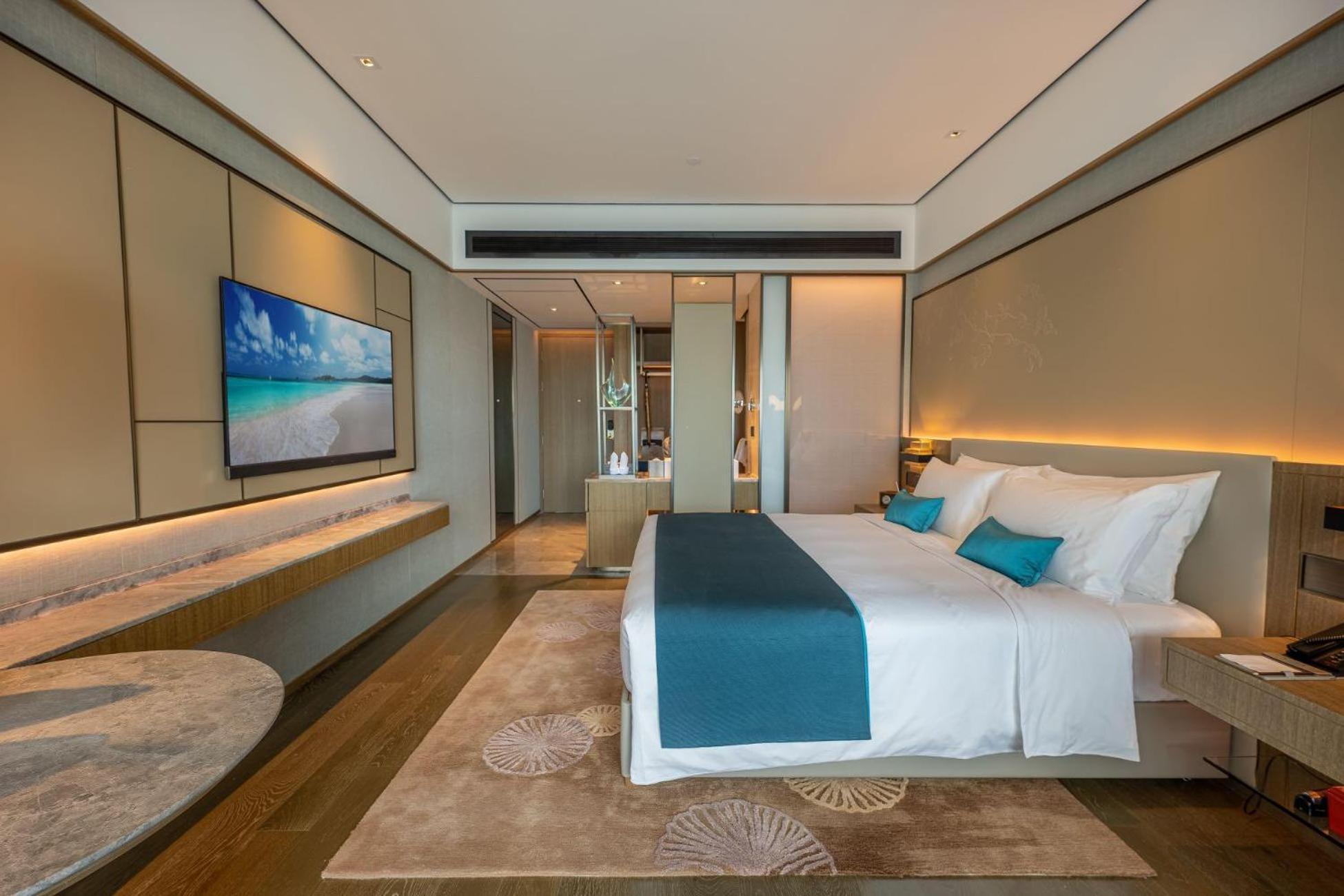 Howard Johnson Plaza By Wyndham Blue Bay Sihanoukville Dış mekan fotoğraf