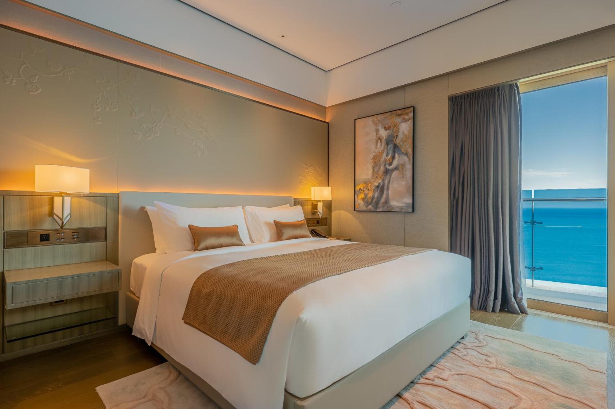 Howard Johnson Plaza By Wyndham Blue Bay Sihanoukville Dış mekan fotoğraf